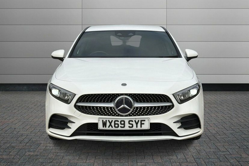 Mercedes-Benz A Class 1.3 A 180 Se 135 Bhp Red #7
