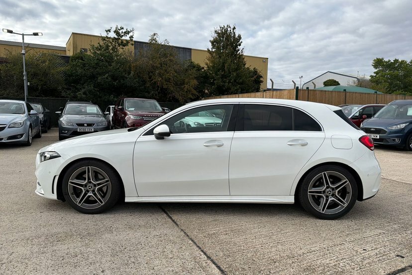 Mercedes-Benz A Class 1.3 A 180 Se 135 Bhp Red #14