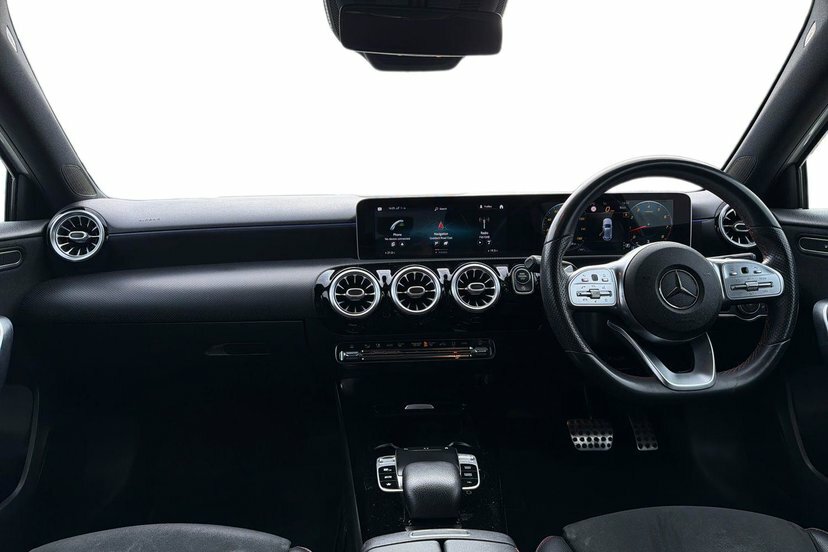 Mercedes-Benz A Class 2.0 A220 Amg Line Premium Hatchback 7 White #6