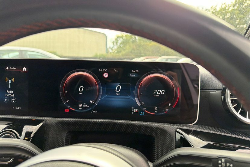 Mercedes-Benz A Class 1.3 A 180 Se 135 Bhp Red #22