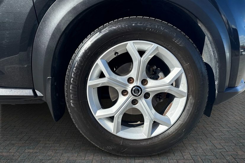 Nissan Juke 1.0 Dig-t N-connecta Suv 114 Ps Black #5