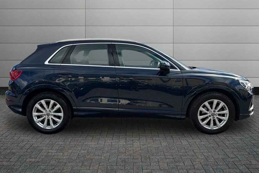 Audi Q3 1.5 Tfsi Cod 35 Sport Suv 150 P Blue #4