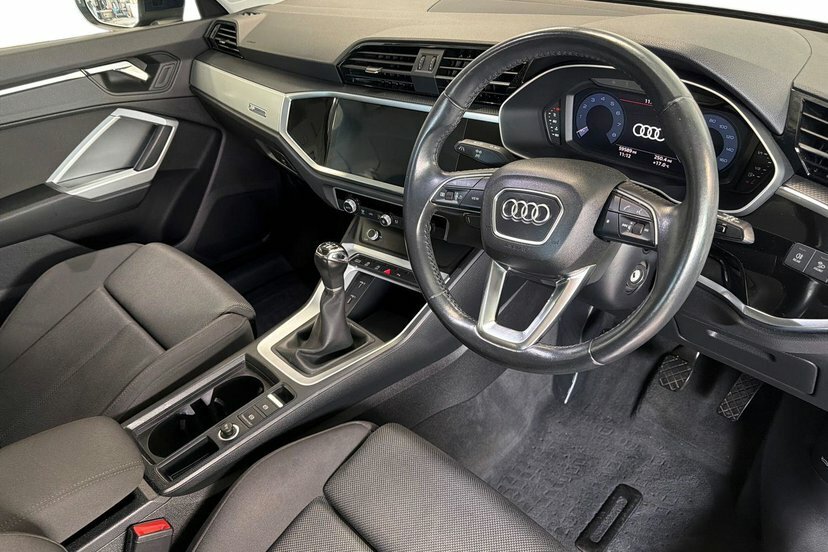 Audi Q3 1.5 Tfsi Cod 35 Sport Suv 150 P Blue #6