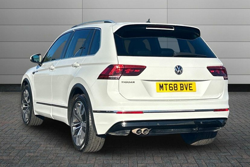 Volkswagen Tiguan 2.0 Tdi R-line Suv 150 Ps White #3