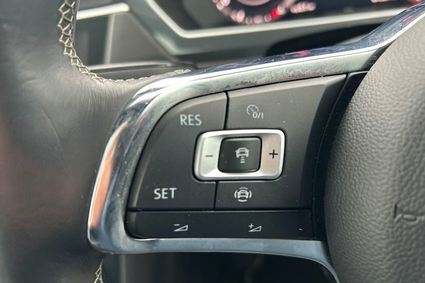 Volkswagen Tiguan Se Nav White #26