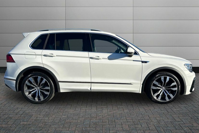 Volkswagen Tiguan 2.0 Tdi R-line Suv 150 Ps White #4