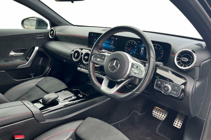 Mercedes-Benz A Class 2.0 A200d Amg Line Saloon 8G-dct 150 P Black #5
