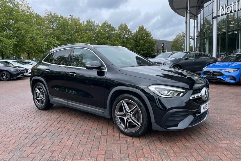Mercedes-Benz GLA Class Gla 180 Sport White #22