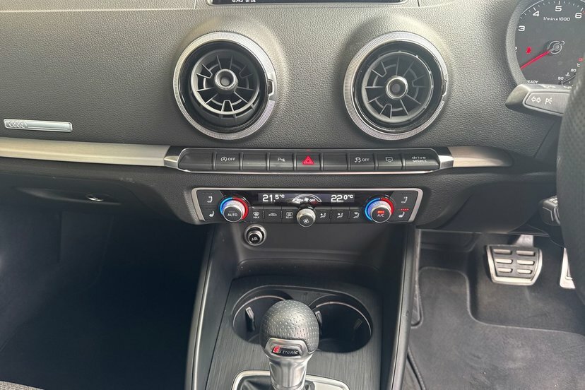 Audi A3 Cabriolet Cabriolet Tfsi 300 Ps S Tronic Grey #22