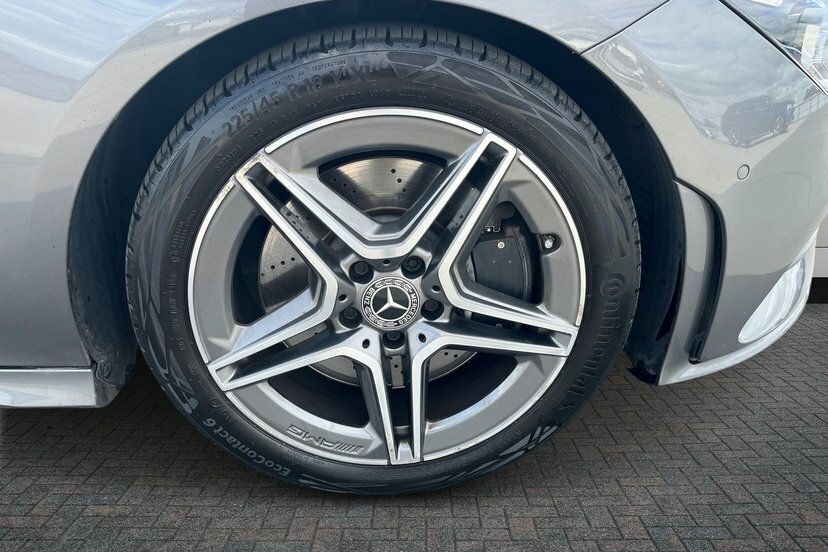 Mercedes-Benz CLA Class Cla250 Amg Line Premium Plus Coupe Grey #4