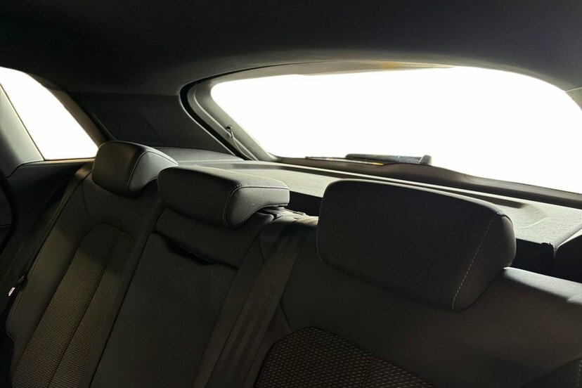 Audi Q3 S Line 35 Tfsi 150 Ps S Tronic Grey #8