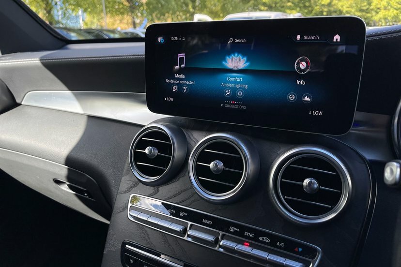Mercedes-Benz GLC Class Glc 220 Urban Edition D 4Matic Black #34