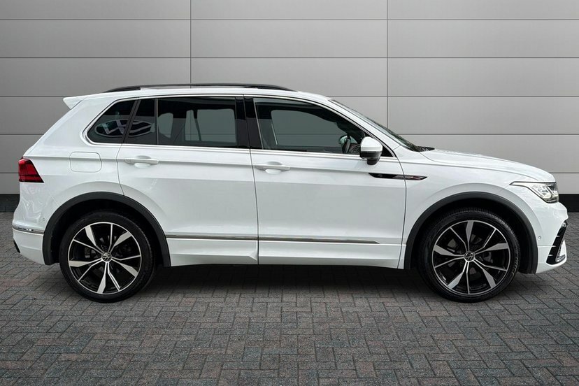 Volkswagen Tiguan 1.5 Tsi R-line Suv Dsg 150 Ps White #4