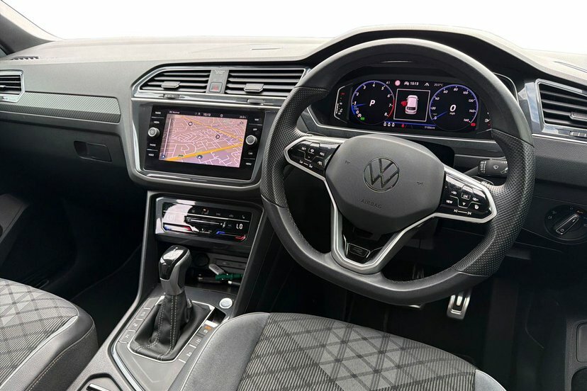 Volkswagen Tiguan 1.5 Tsi R-line Suv Dsg 150 Ps White #6