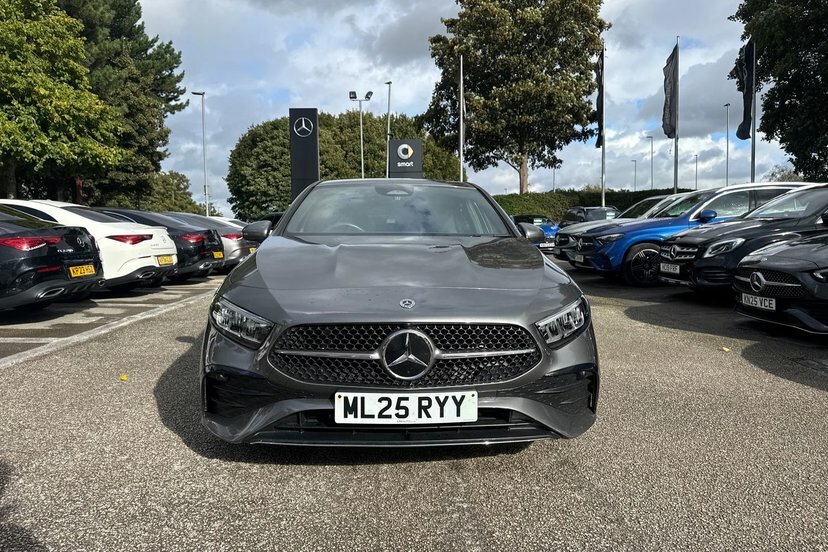 Mercedes-Benz A Class A180 Amg Line Premium Plus 2025 Grey #37