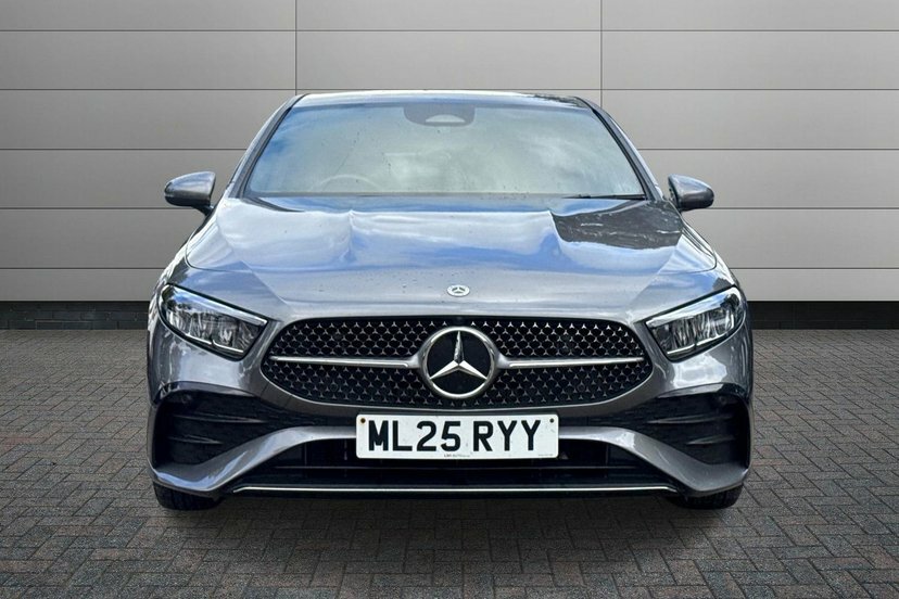 Mercedes-Benz A Class A180 Amg Line Premium Plus 2025 Grey #11