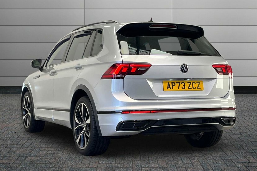 Volkswagen Tiguan 1.5 Tsi R-line Suv Dsg 150 Ps Silver #3