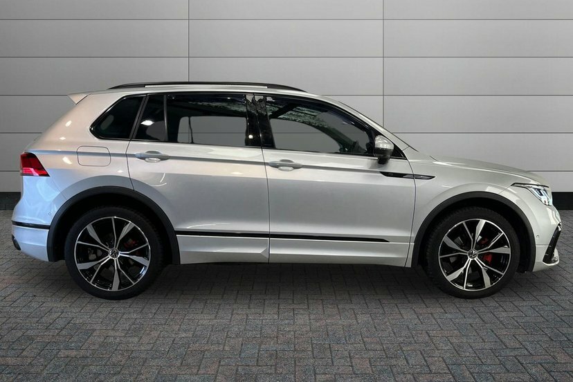 Volkswagen Tiguan 1.5 Tsi R-line Suv Dsg 150 Ps Silver #4