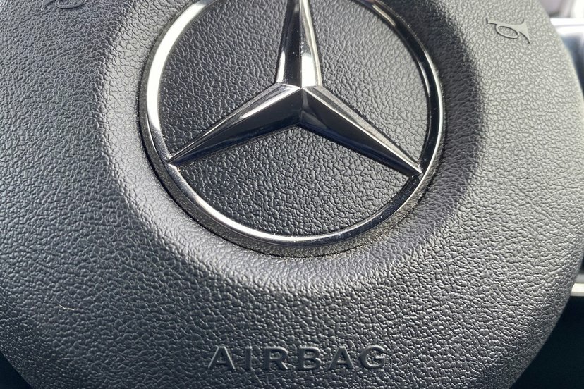 Mercedes-Benz CLA Class Cla 200 Amg Line Premium Tip Red #45