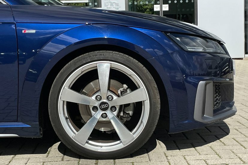 Audi TT Rs 3 Tfsi Quattro Vorsprung S Tronic Red #14