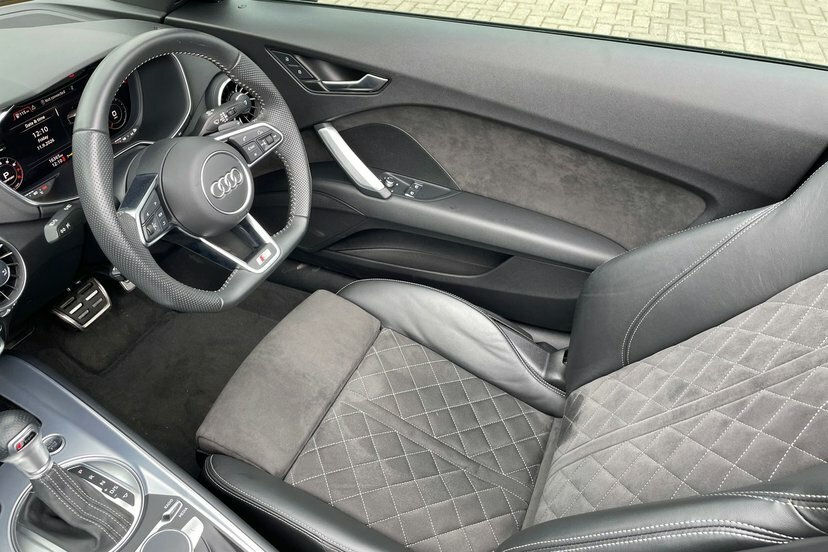 Audi TT Rs 3 Tfsi Quattro Vorsprung S Tronic Red #17