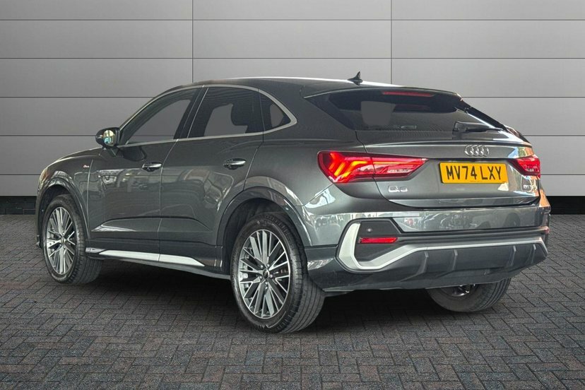 Audi Q3 1.5 Tfsi Cod 35 S Line Sportback S Tron Grey #3