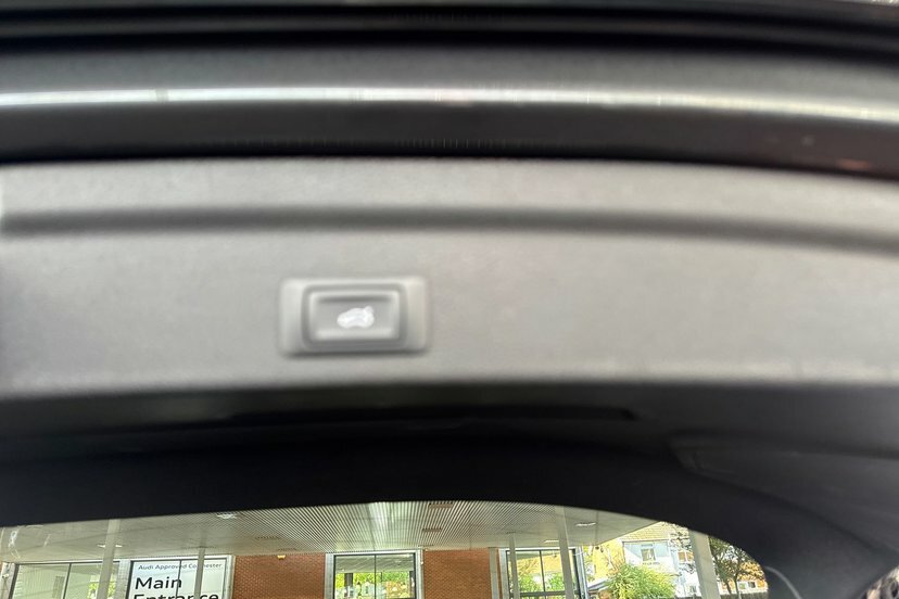 Audi Q3 S Line 35 Tfsi 150 Ps S Tronic Blue #27