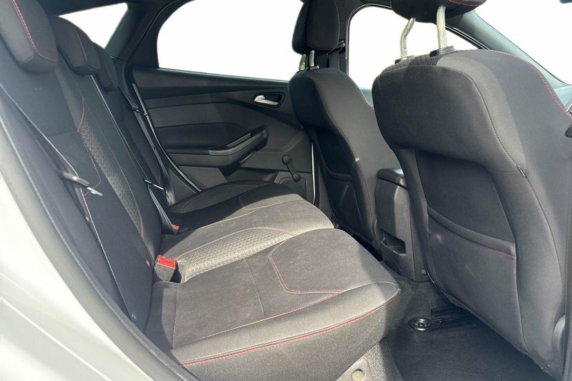 Ford Focus 1.5T Ecoboost Titanium X Euro 6 Ss Grey #10