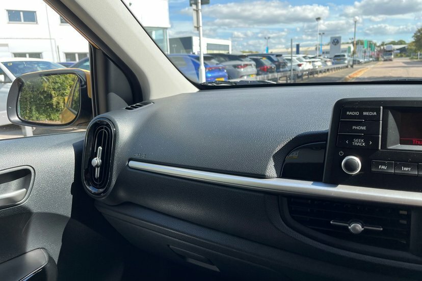 Kia Picanto 1.0 1 4 Seats White #29