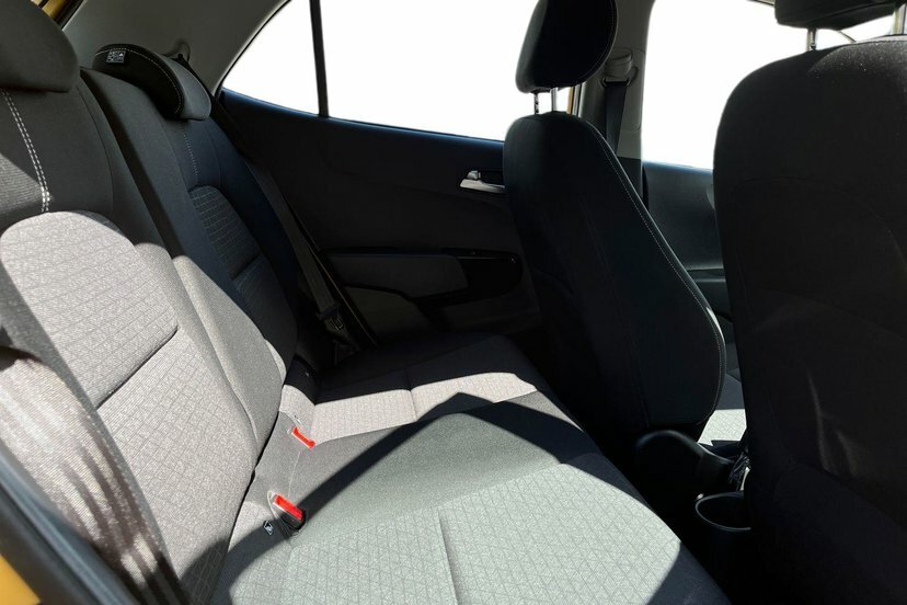 Kia Picanto 1.0 1 4 Seats White #10