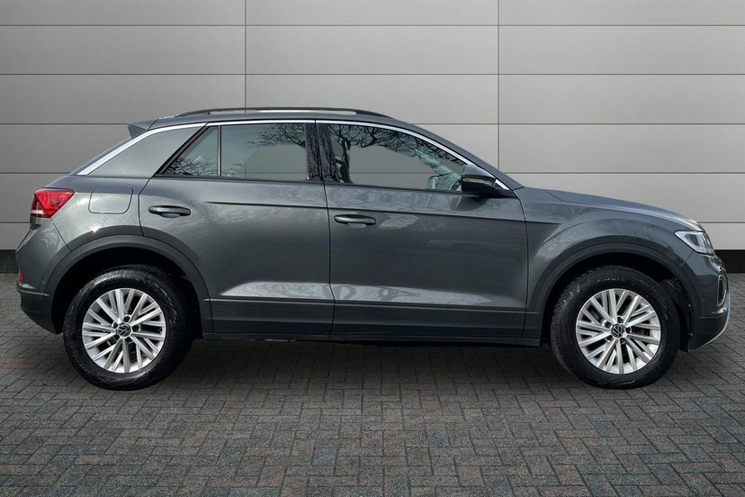 Volkswagen T-Roc 1.5 Tsi Life Suv Dsg 150 Ps Grey #3