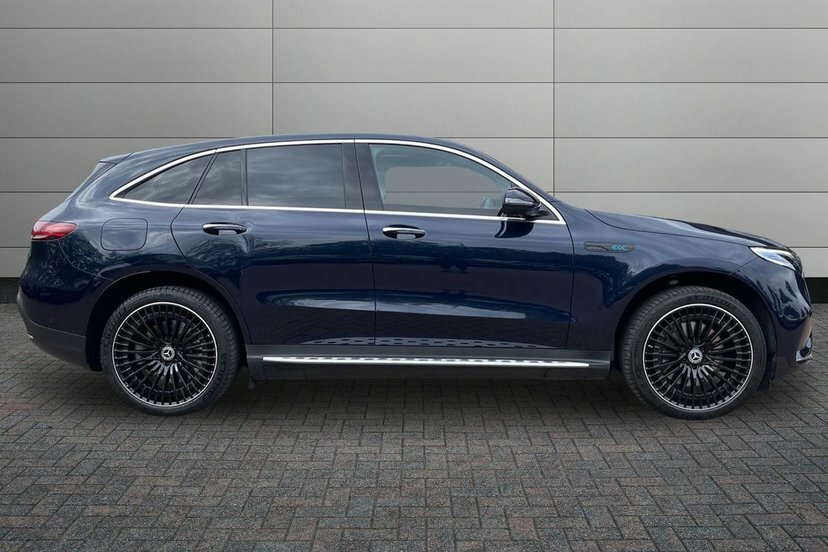 Mercedes-Benz EQC Eqc 400 Amg Line Premium Plus 4Matic Blue #3
