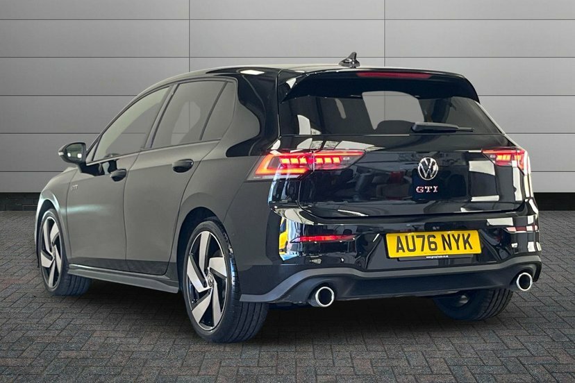 Volkswagen Golf 2.0 Tsi Gti Hatchback Dsg 265 Ps Black #3