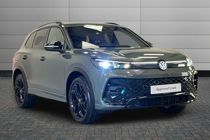 Volkswagen Tiguan 2.0 Tdi Black Edition Suv Dsg 150 Ps Green