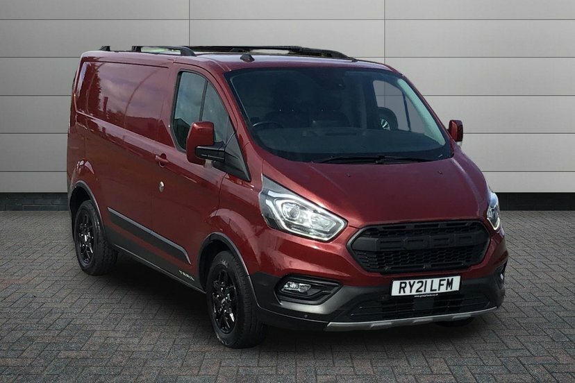 Ford Transit Custom 2.0 300 Ecoblue Trail Panel Van Red