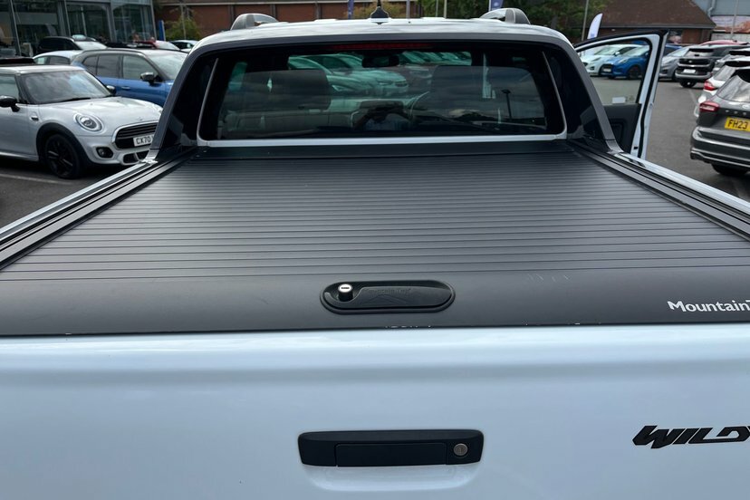 Ford Ranger 2.0 Ecoblue Wildtrak Pickup Double Cab YP21MYM White #2
