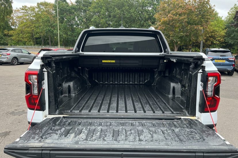 Ford Ranger 3.0 Td V6 Ecoblue Wildtrak Pickup Double Cab D RV75TXO White #2