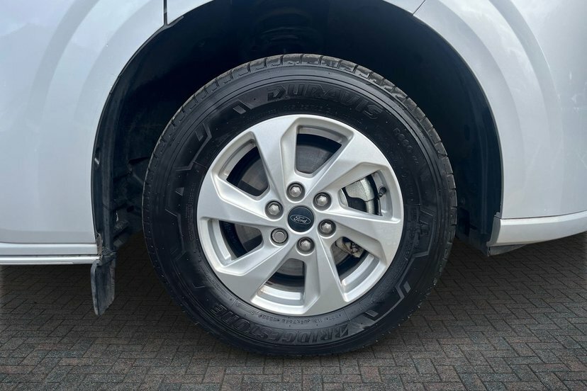 Ford Transit Custom 2.5 320 Duratec 11.8Kwh Limited Panel Van Petr FY75WOB Silver #6