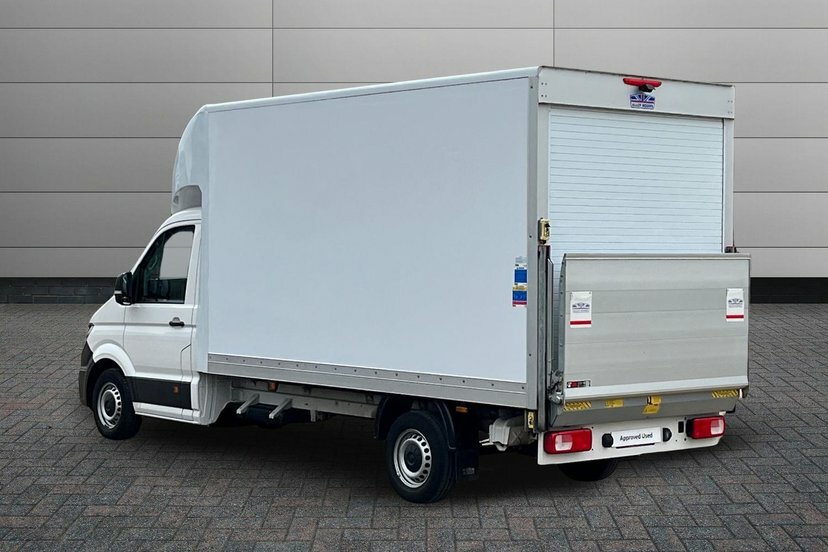 Volkswagen Crafter 2.0 Tdi Cr35 Startline Luton Lwb White #3