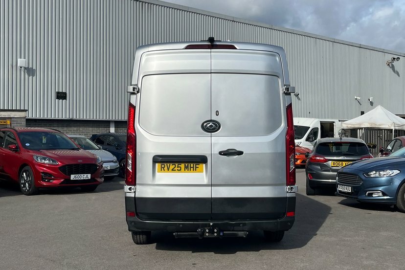 Maxus Deliver 9 2L 2.0 D20 Panel Van Rwd L3 H3 E White #10