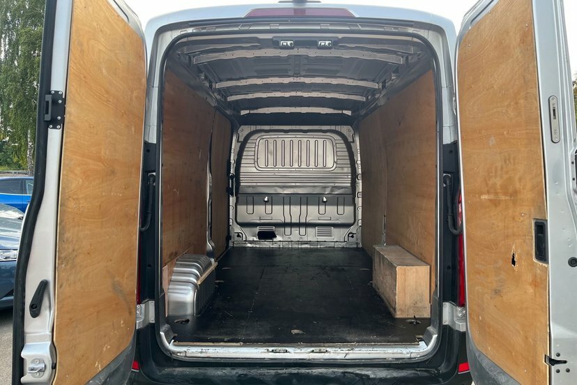 Maxus Deliver 9 2.0 D20 Lux Panel Van Fwd L3 H2 Silver #2