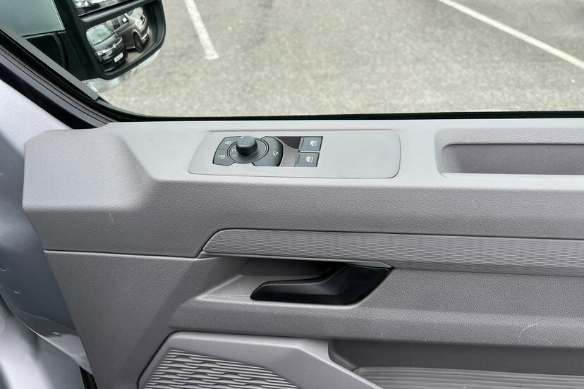 Volkswagen Transporter 2.0 Tdi 150 Commerce Pro Van 150 Ps Grey #19