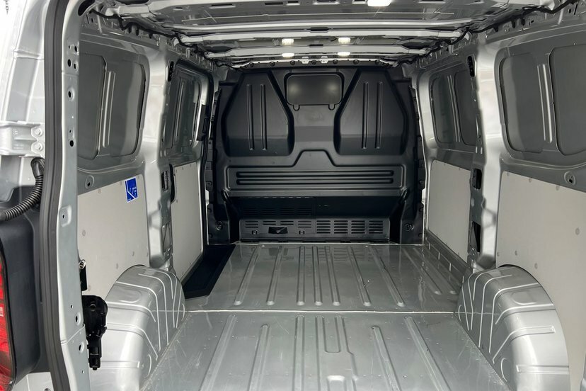Volkswagen Transporter 2.0 Tdi 150 Commerce Pro Van 150 Ps Grey #16