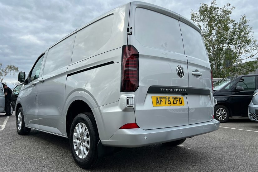 Volkswagen Transporter 2.0 Tdi 150 Commerce Pro Van 150 Ps Grey #35