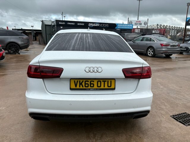 Audi A6 Saloon Tdi Ultra Black Edition Black #4