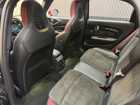 Mini Clubman Cooper Red #46