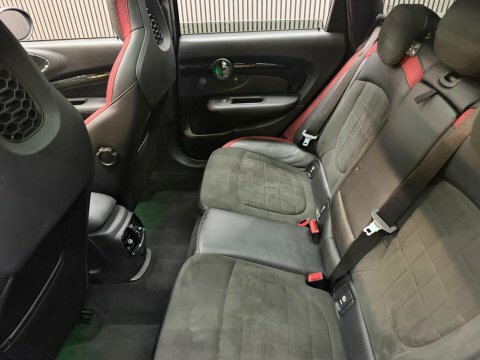 Mini Clubman Cooper Red #47