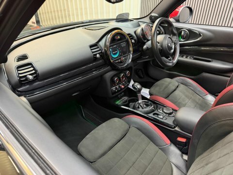 Mini Clubman Cooper Red #49