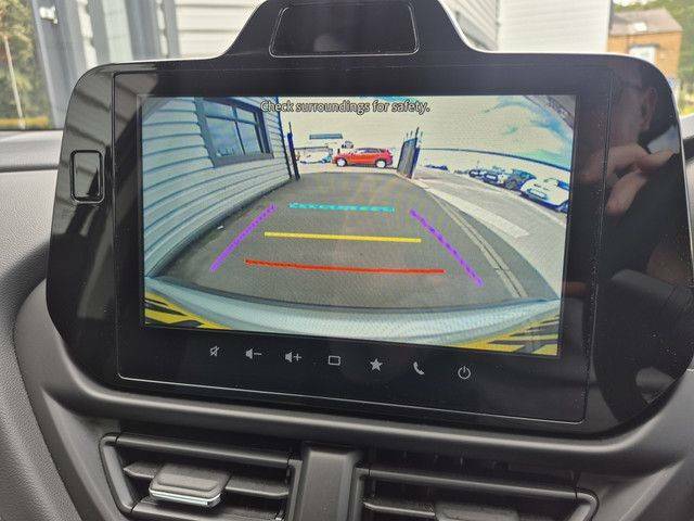 Suzuki S Cross Motion White #10