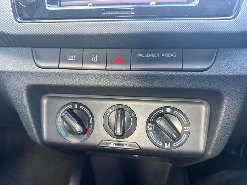 Skoda Fabia 1.0 Tsi Se Drive Blue #13